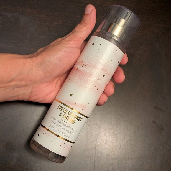 O1 BATH & BODY WORKS Fine Fragrance Mist (3) - Picture 2 of 4